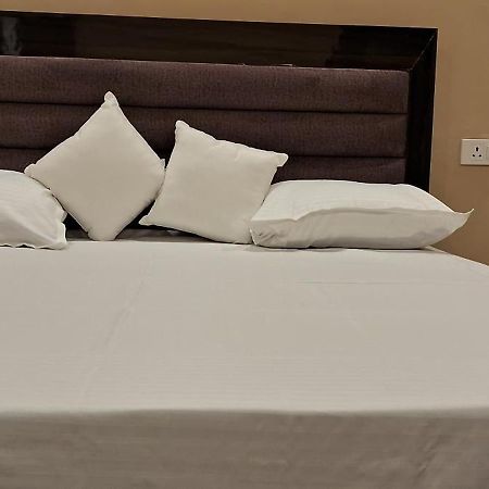 Shree Janki Palace Hotel Ayodhya Ngoại thất bức ảnh